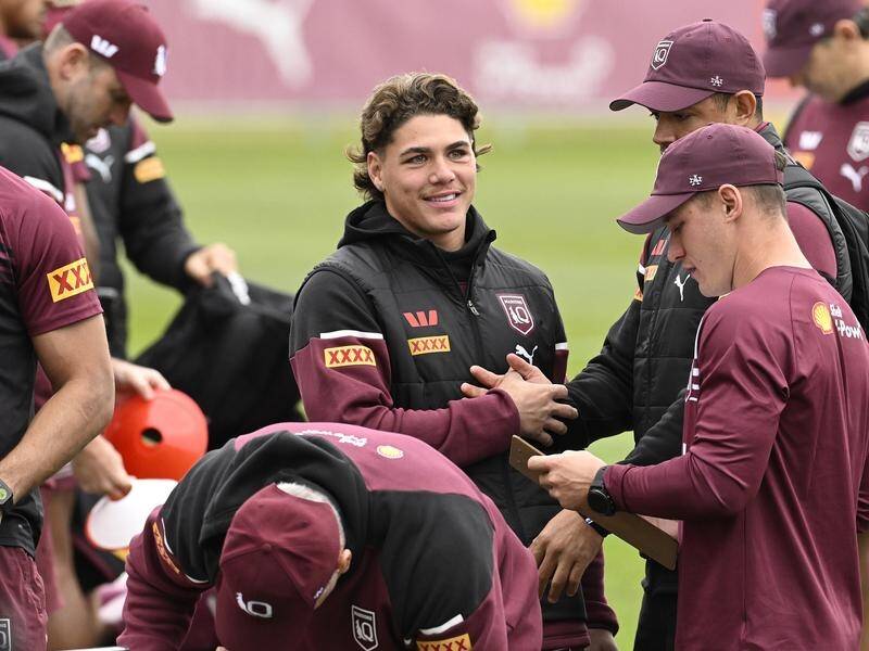 Queensland No.1 Reece Walsh (c) will be a key figure in game two of the State of Origin series. (Dave Hunt/AAP PHOTOS)